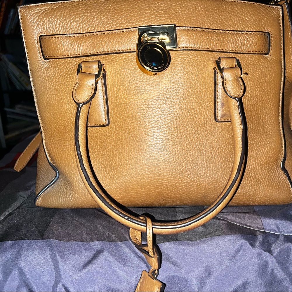 Michael Kors Wallet and Purse